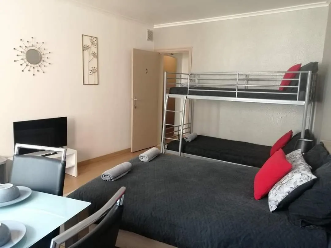 Chambre 2/4P Confortable Ostend Homestay